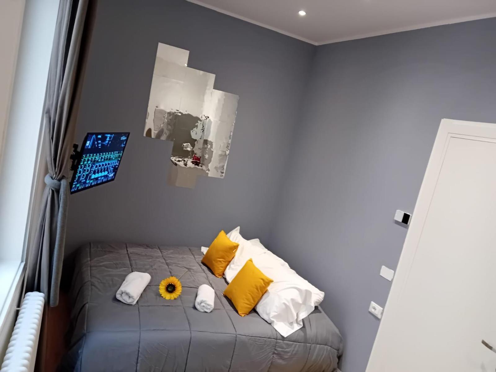 Snapstay Luxury Apartments In Centro A Trieste Eksteriør bilde