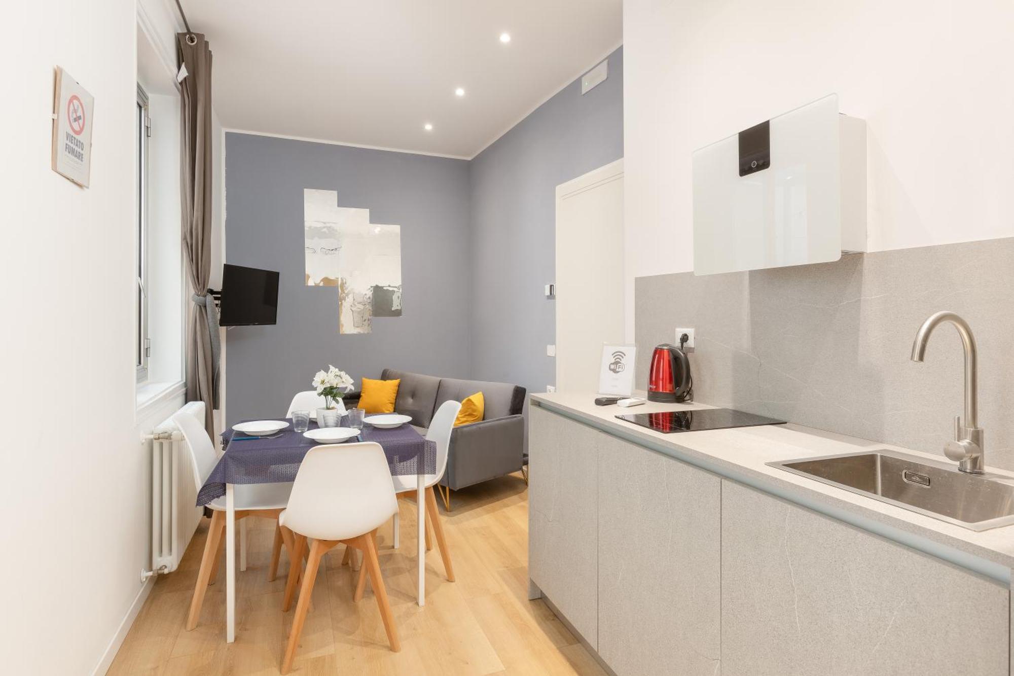 Snapstay Luxury Apartments In Centro A Trieste Eksteriør bilde