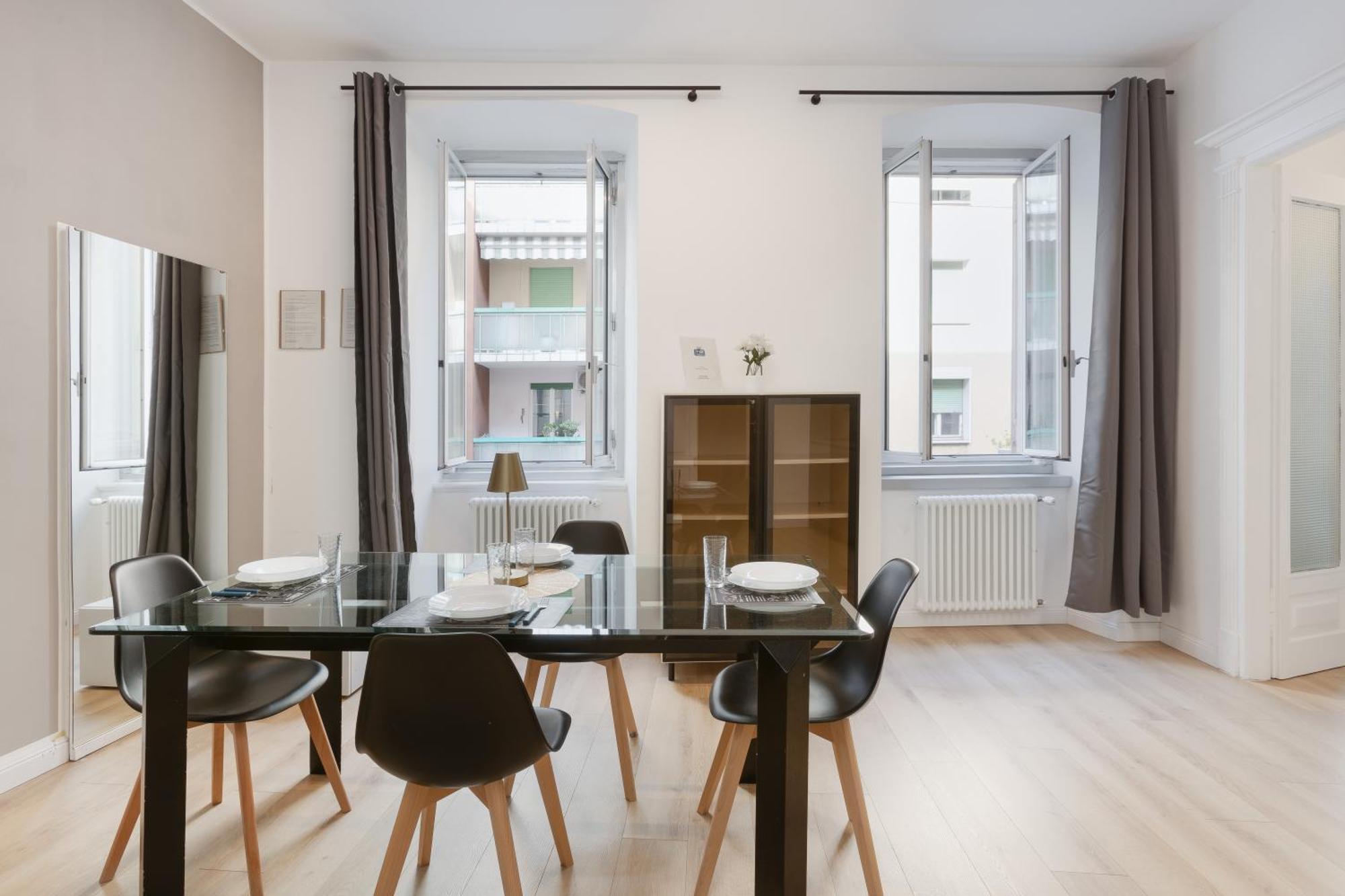 Snapstay Luxury Apartments In Centro A Trieste Eksteriør bilde